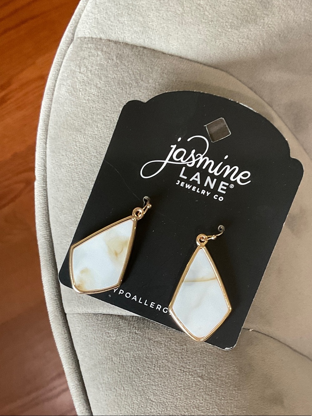 Jasmine Gold-Framed White Marble Teardrop Earrings